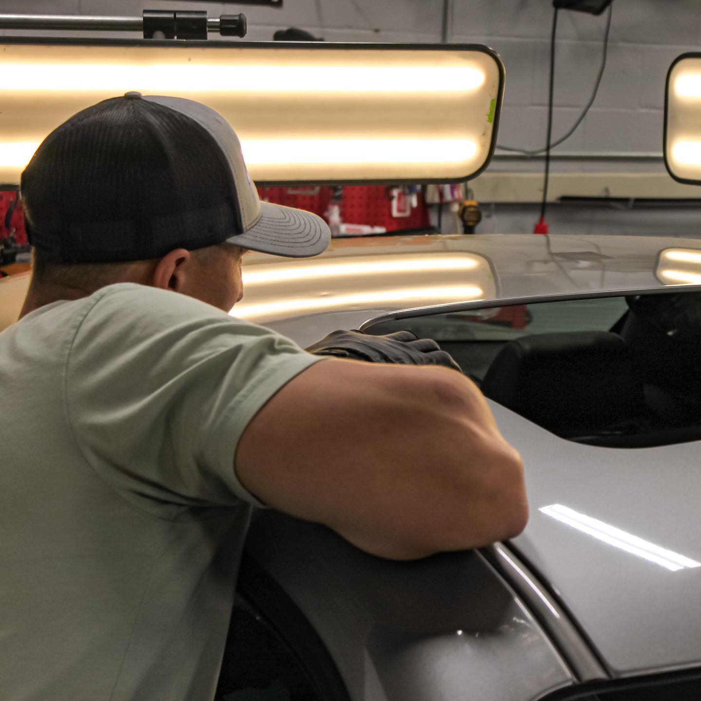 How Does Hail Damage Paintless Dent Removal Work 